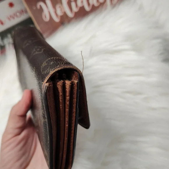 🤎 Vintage UC Louis Vuitton Authentic Leather Credit Card Wallet w/Coin Purse - Picture 9 of 16